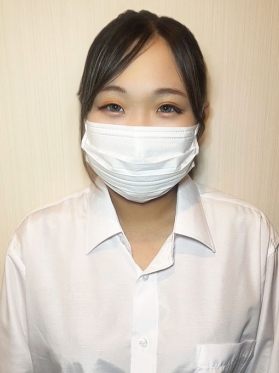 せりな